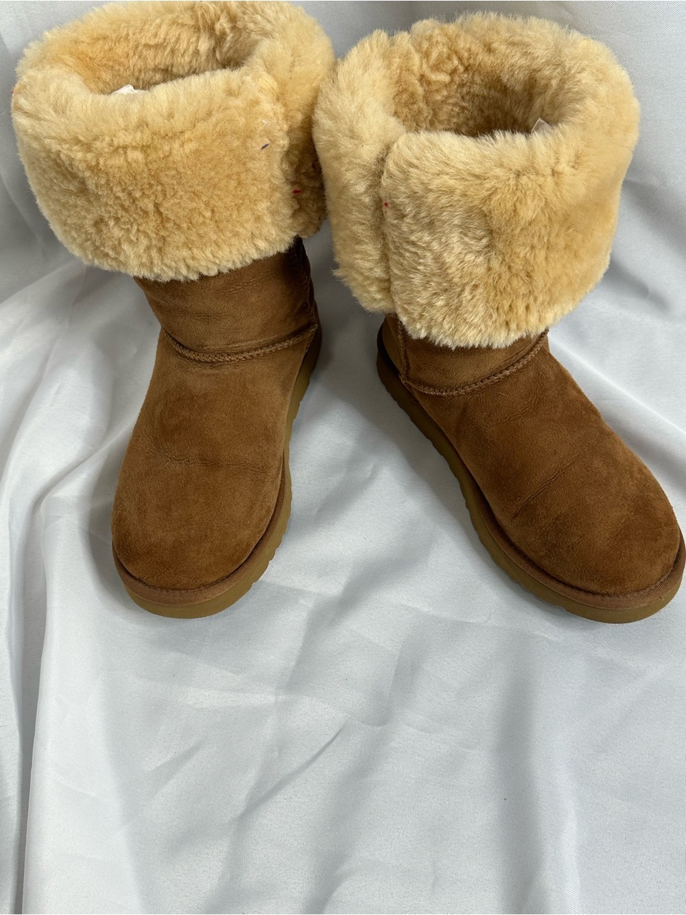 UGG Women's Classic Round Toe II Tall Boots Size 10
